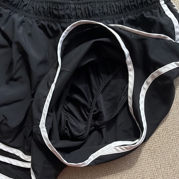Nike Dri-Fit Tempo Running Shorts - Picture 6 of 6